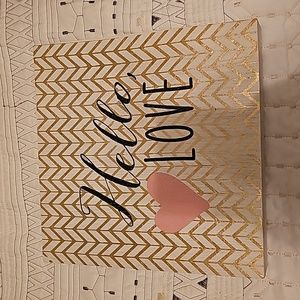 Wooden Hello Love Wall Decor